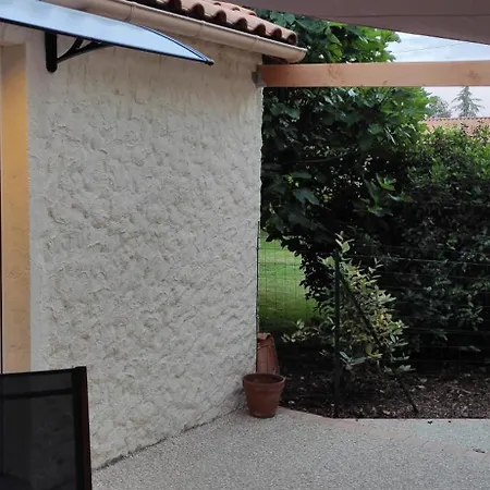 Lägenhet Cosy Proche Futuroscope *